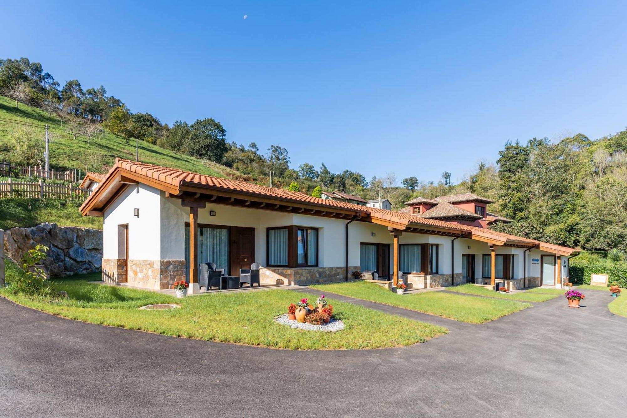 Apartamentos Cuetumerin Onís Zewnętrze zdjęcie